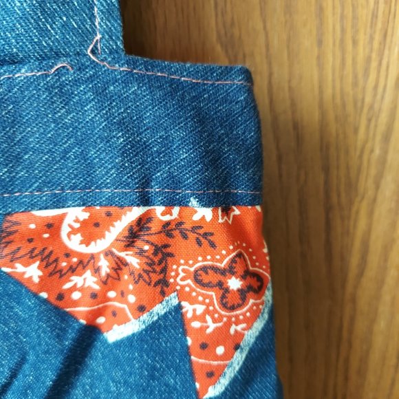 VINTAGE 1960'S/70'S PATTERNED BELL BOTTOM OVERALLS SIZE S~MINOR DAMAGE ON STRAP - Picture 4 of 12